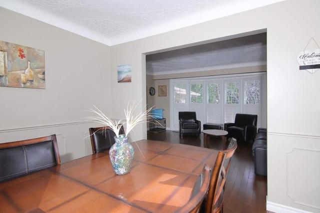 49 Royal Oak Dr, House detached with 3 bedrooms, 3 bathrooms and 6 parking in St. Catharines ON | Image 11