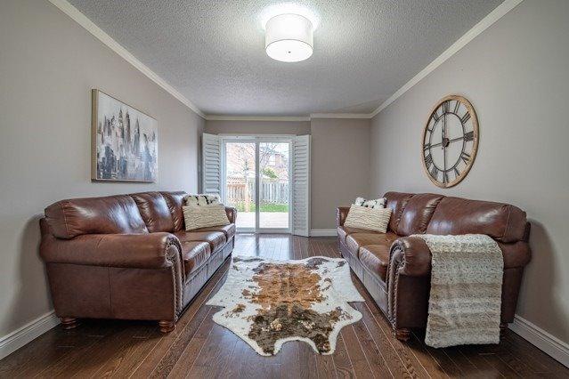 3995 Renfrew Cres, House detached with 4 bedrooms, 4 bathrooms and 6 parking in Mississauga ON | Image 11