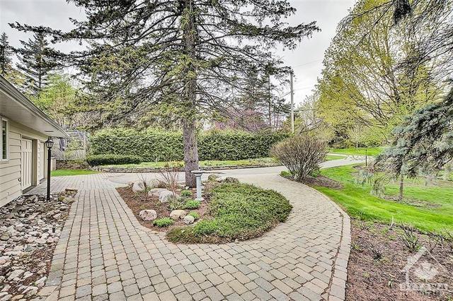 41 Cedar Road, House detached with 4 bedrooms, 2 bathrooms and 6 parking in Ottawa ON | Image 25