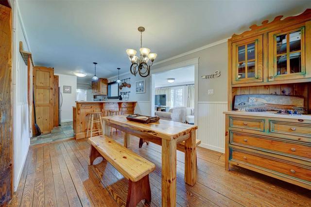 1043 Kitchener St, House detached with 3 bedrooms, 2 bathrooms and 4 parking in Muskoka Lakes ON | Image 40