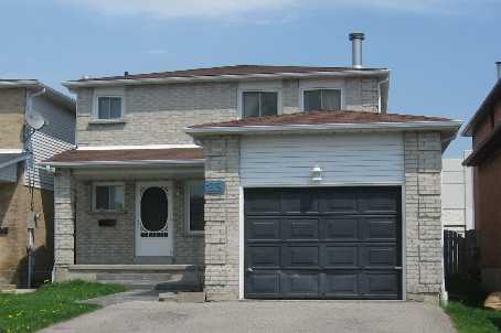 upper - 23 Chalmers Cres, House detached with 3 bedrooms, 3 bathrooms and 1 parking in Ajax ON | Image 1
