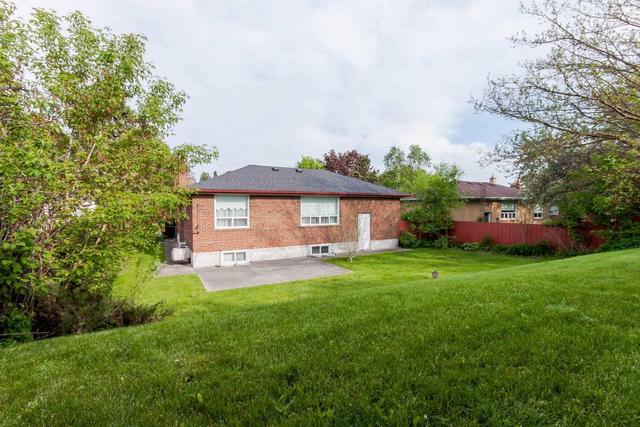 209 Verobeach Blvd, House detached with 3 bedrooms, 2 bathrooms and 5 parking in Toronto ON | Image 19
