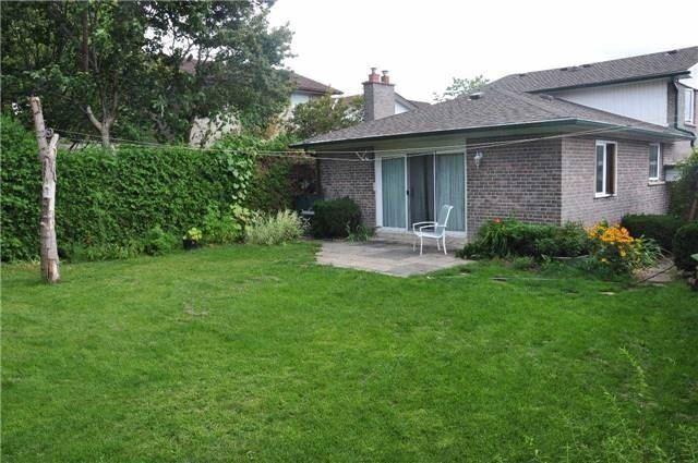 98 Chartland Blvd S, House detached with 4 bedrooms, 3 bathrooms and 3 parking in Toronto ON | Image 12