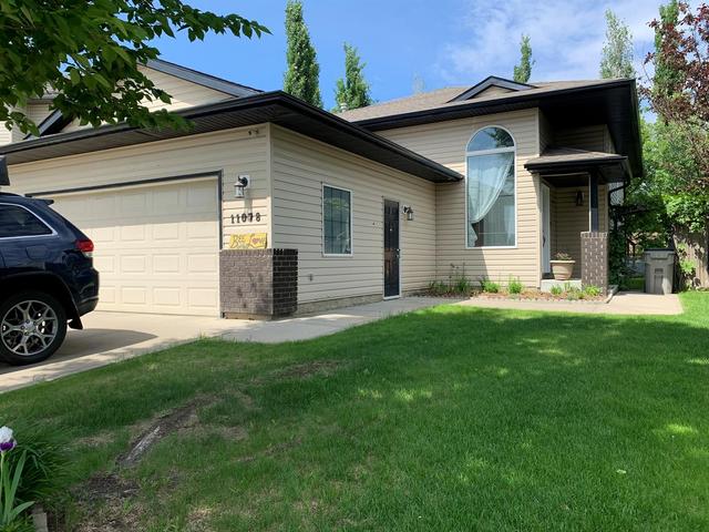 11078 67 Avenue, House detached with 4 bedrooms, 2 bathrooms and 2 parking in Grande Prairie AB | Image 1
