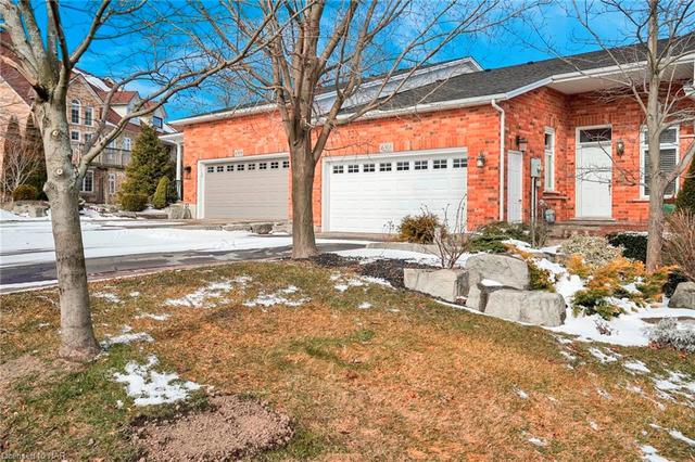 6301 Forest Ridge Drive, House attached with 2 bedrooms, 2 bathrooms and 6 parking in Niagara Falls ON | Image 12