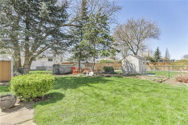 680 Millbank Dr, House detached with 2 bedrooms, 2 bathrooms and 6 parking in London ON | Image 29