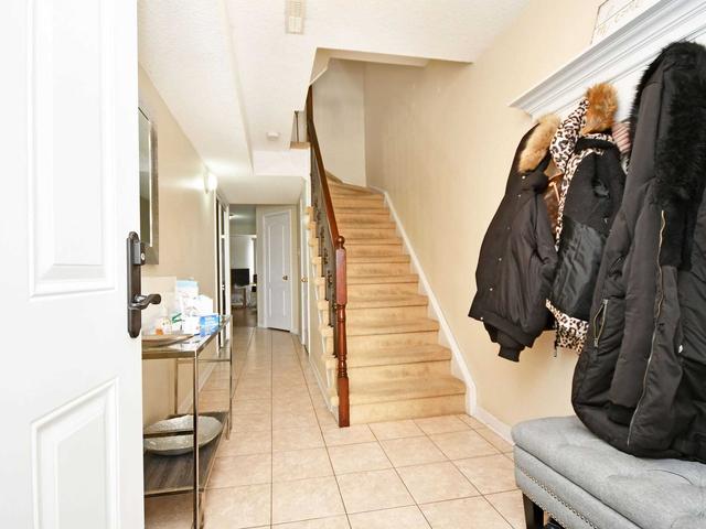 793 Candlestick Circ, House attached with 3 bedrooms, 4 bathrooms and 2 parking in Mississauga ON | Image 37