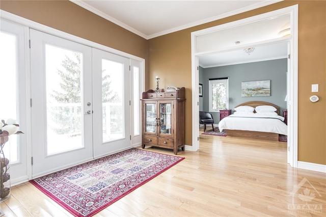 223 Main Street W, House detached with 7 bedrooms, 10 bathrooms and 5 parking in Merrickville Wolford ON | Image 19