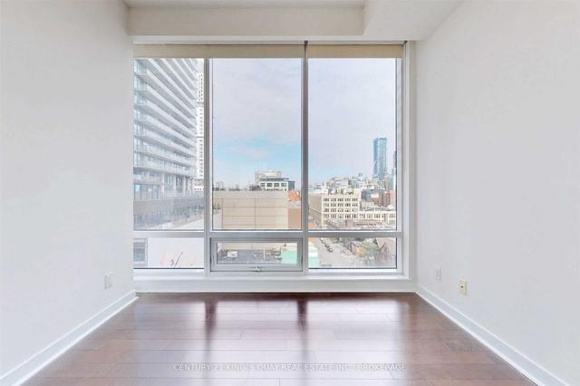 1004 - 295 Adelaide St W, Condo with 2 bedrooms, 2 bathrooms and 1 parking in Toronto ON | Image 10