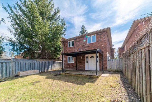 52 Geddes Cres, House detached with 2 bedrooms, 2 bathrooms and 3 parking in Barrie ON | Image 35