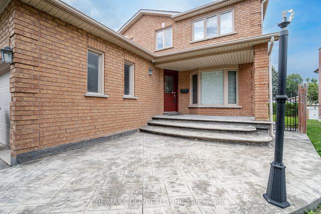 42 Braemore Rd, House detached with 3 bedrooms, 4 bathrooms and 6 parking in Brampton ON | Image 22