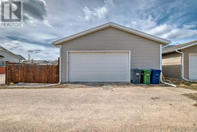 2442 Kingsland Road Se, House detached with 4 bedrooms, 3 bathrooms and 2 parking in Airdrie AB | Image 43