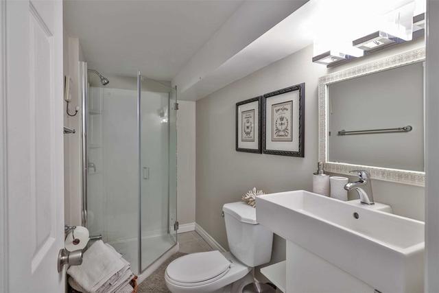 18 Carmichael Ave, House detached with 2 bedrooms, 2 bathrooms and 2 parking in Toronto ON | Image 28