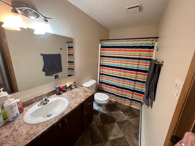 10 - 5538 49 Avenue, Condo with 2 bedrooms, 1 bathrooms and 1 parking in Lloydminster (Part) SK | Image 8
