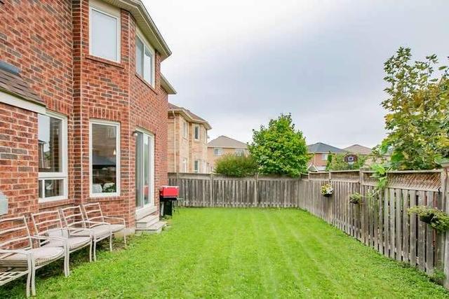 81 Crown Victoria Dr, House detached with 4 bedrooms, 5 bathrooms and 6 parking in Brampton ON | Image 33