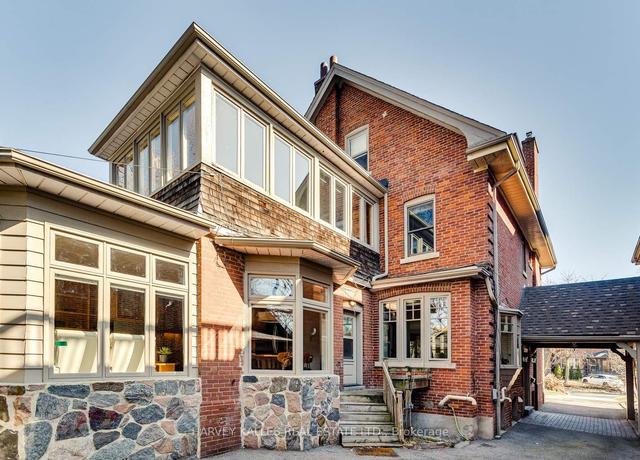 88 Wells Hill Ave, House detached with 4 bedrooms, 5 bathrooms and 9 parking in Toronto ON | Image 20