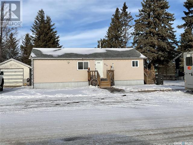 414 4th Street S, House detached with 3 bedrooms, 1 bathrooms and null parking in Wakaw SK | Image 1