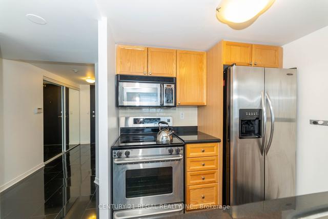 536 - 109 Front St E, Condo with 0 bedrooms, 1 bathrooms and 1 parking in Toronto ON | Image 2