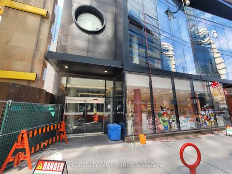 909-215 Queen St W, Toronto, ON, M5V0P5 | Card Image