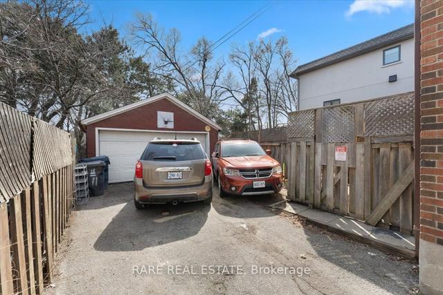 11 Luverne Ave, House detached with 5 bedrooms, 2 bathrooms and 10 parking in Toronto ON | Image 3