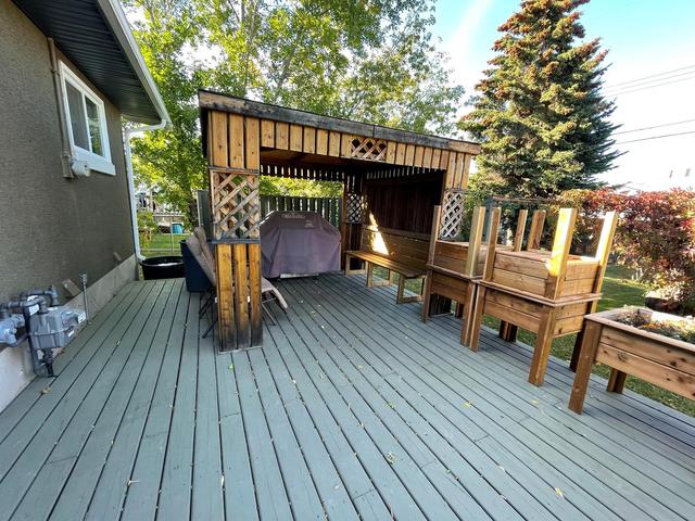 9612 91a Avenue, House detached with 5 bedrooms, 2 bathrooms and 5 parking in Grande Prairie AB | Image 32