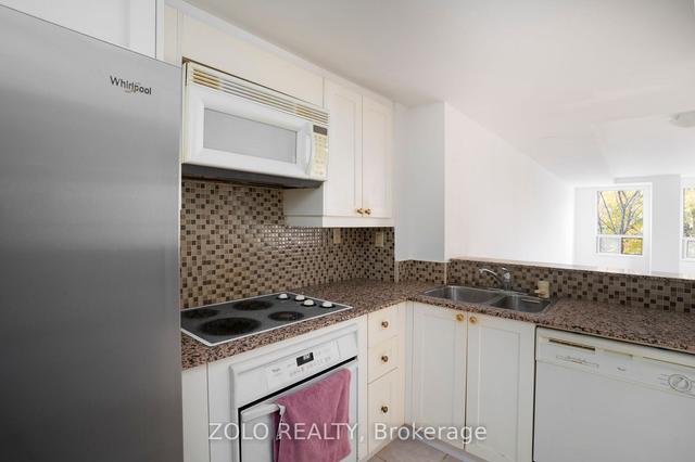 201 - 9 Greenbriar Rd, Condo with 1 bedrooms, 1 bathrooms and 1 parking in Toronto ON | Image 24