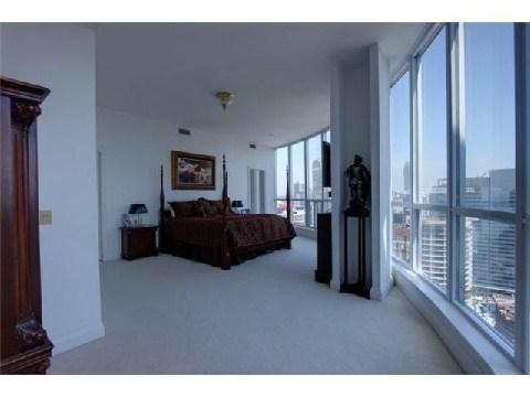 lph1 - 208 Queens Quay W, Condo with 2 bedrooms, 2 bathrooms and 1 parking in Toronto ON | Image 18