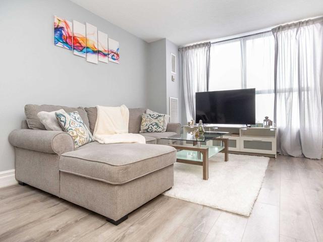 1609 - 3170 Kirwin Ave, Condo with 2 bedrooms, 2 bathrooms and 1 parking in Mississauga ON | Image 5