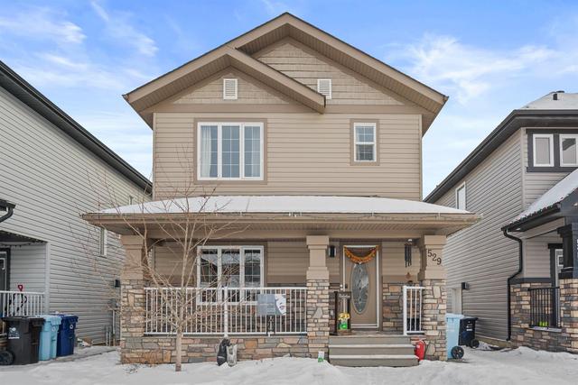 529 Heritage Drive, House detached with 4 bedrooms, 3 bathrooms and 3 parking in Wood Buffalo AB | Image 1