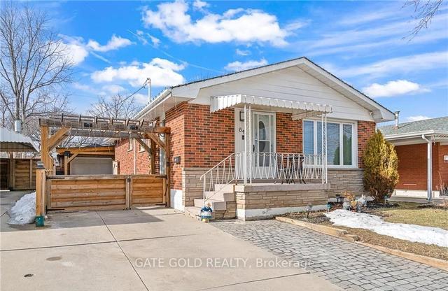 64 Nash Rd S, House detached with 3 bedrooms, 2 bathrooms and 4 parking in Hamilton ON | Image 12