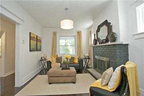 30 Claremore Ave, House detached with 4 bedrooms, 3 bathrooms and 2 parking in Toronto ON | Image 3