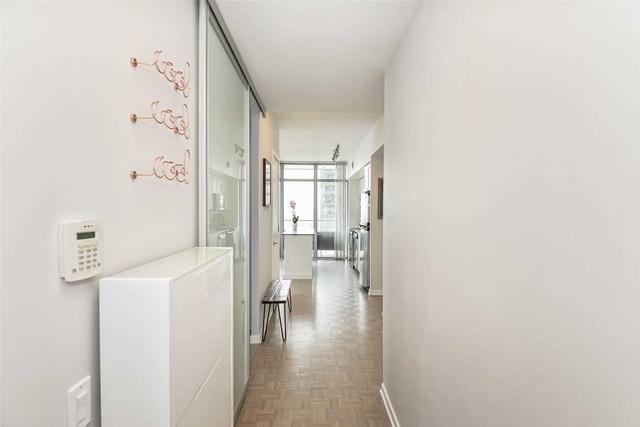 u2005 - 103 The Queensway, Condo with 2 bedrooms, 2 bathrooms and 1 parking in Toronto ON | Image 36