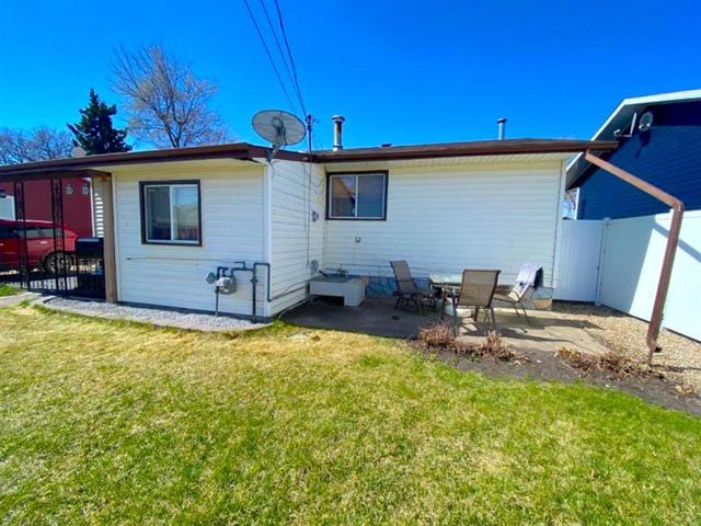 5331 52 Ave, House detached with 4 bedrooms, 2 bathrooms and 8 parking in Bashaw AB | Image 24