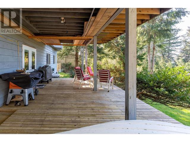 876 Windjammer Road, House detached with 4 bedrooms, 3 bathrooms and null parking in Bowen Island BC | Image 21