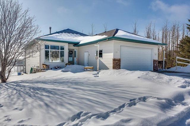 38261 Range Road 13, House detached with 4 bedrooms, 3 bathrooms and null parking in Red Deer County AB | Image 2