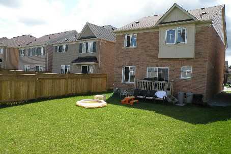 20 Tansley Cres, House detached with 4 bedrooms, 3 bathrooms and 1 parking in Ajax ON | Image 9