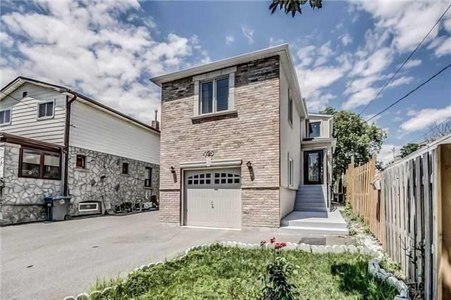725 Third St, House detached with 4 bedrooms, 4 bathrooms and 7 parking in Mississauga ON | Image 1