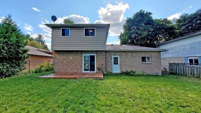 743 Greenfield Cres, House detached with 3 bedrooms, 3 bathrooms and 8 parking in Newmarket ON | Image 28