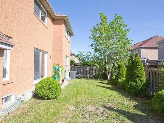 82 Brisdale Dr, House detached with 4 bedrooms, 4 bathrooms and 6 parking in Brampton ON | Image 33