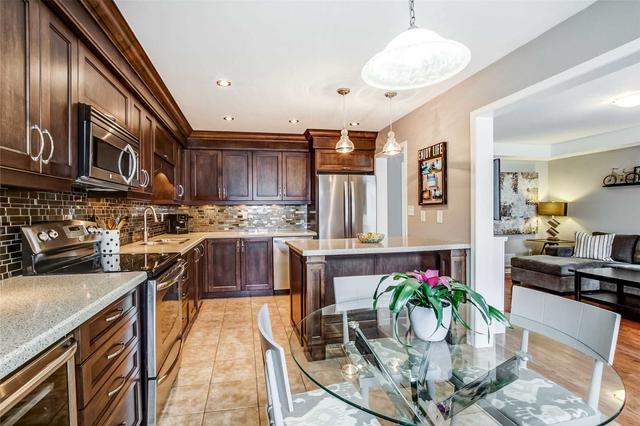 4085 Gunby Cres, House semidetached with 3 bedrooms, 4 bathrooms and 2 parking in Burlington ON | Image 7
