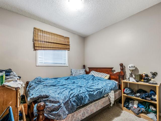 11 - 1915 18 Avenue N, Home with 3 bedrooms, 1 bathrooms and 2 parking in Lethbridge AB | Image 22
