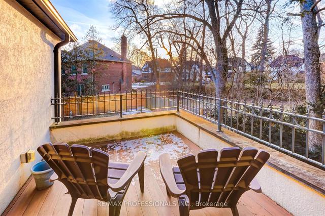 22 The Kingsway, House detached with 4 bedrooms, 6 bathrooms and 7 parking in Toronto ON | Image 11