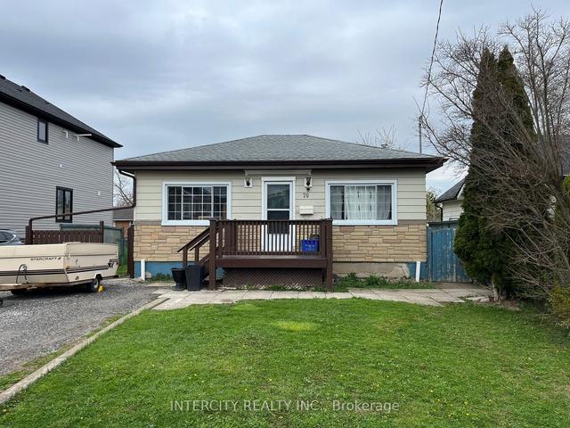 70 Tunis St, House detached with 3 bedrooms, 2 bathrooms and 3 parking in St. Catharines ON | Image 10