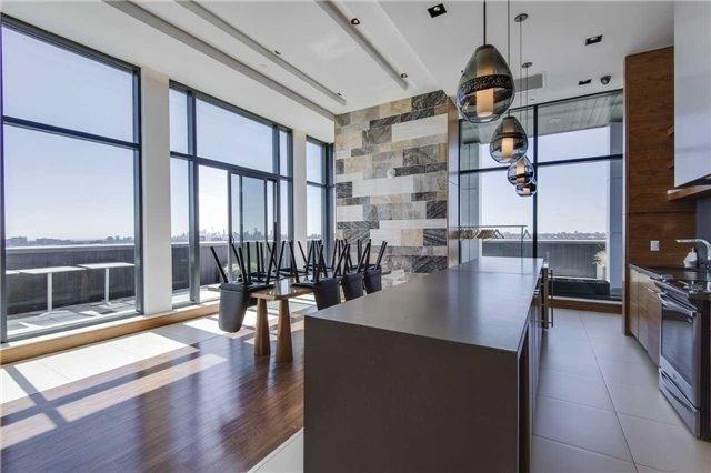 407 - 75 The Donway W, Condo with 1 bedrooms, 1 bathrooms and 1 parking in Toronto ON | Image 2