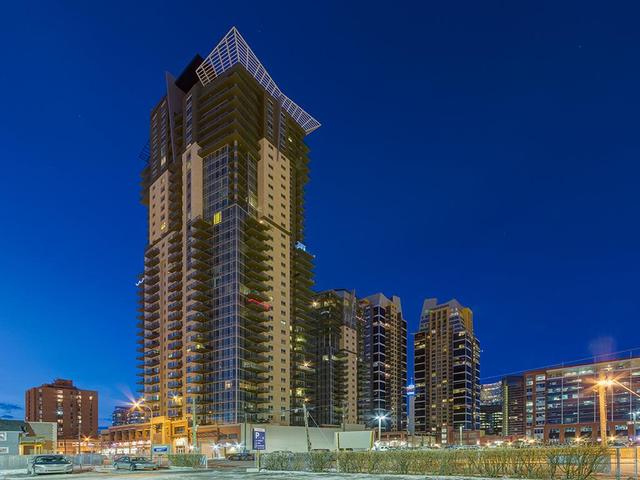 2209 - 210 15 Avenue Se, Condo with 1 bedrooms, 1 bathrooms and 1 parking in Calgary AB | Image 1