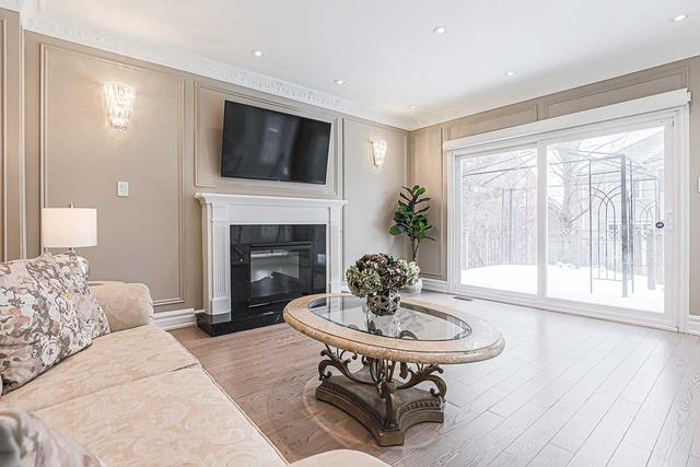 30 John Button Blvd, House detached with 4 bedrooms, 5 bathrooms and 6 parking in Markham ON | Image 7