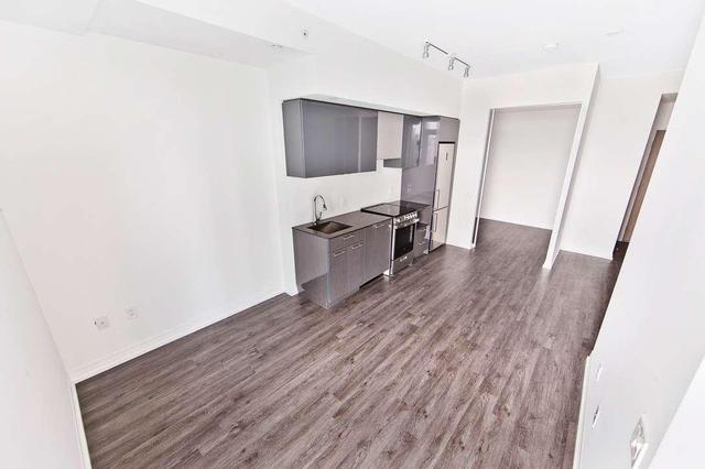 4208 - 251 Jarvis St, Condo with 2 bedrooms, 1 bathrooms and null parking in Toronto ON | Image 5