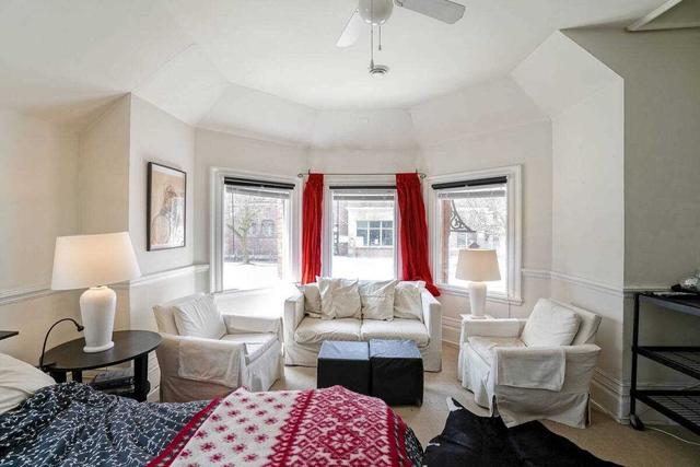 207 Cowan Ave, House detached with 9 bedrooms, 14 bathrooms and 0 parking in Toronto ON | Image 2