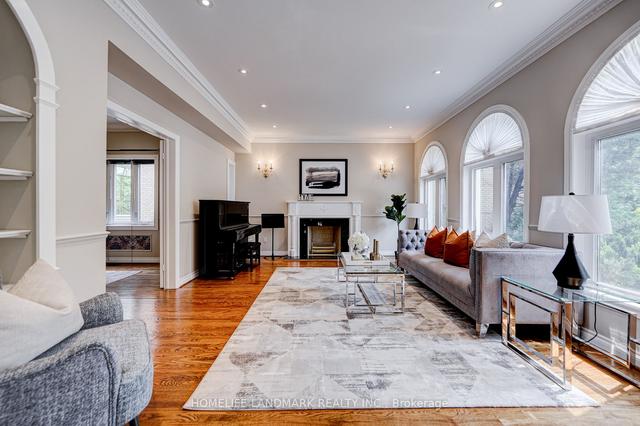 27 Manorcrest Dr, House detached with 5 bedrooms, 7 bathrooms and 9 parking in Toronto ON | Image 36