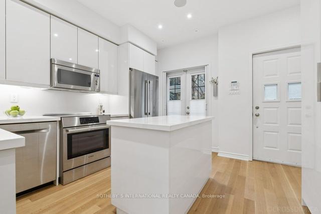 5 - 1 Baxter St, Townhouse with 3 bedrooms, 3 bathrooms and 1 parking in Toronto ON | Image 34